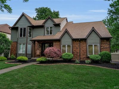 66 Beachridge Dr