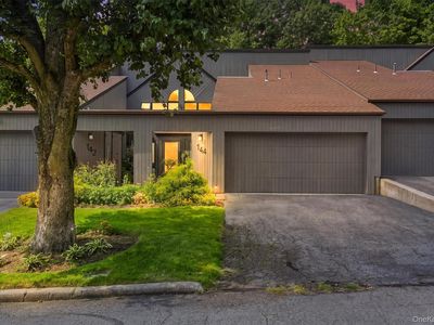 144 Stone Oaks Drive
