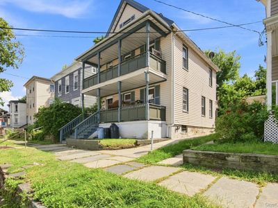 931 2nd Street