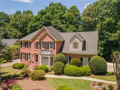1571 Halisport Lake Dr NW