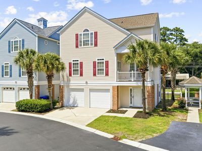 10 Palmas Dr.