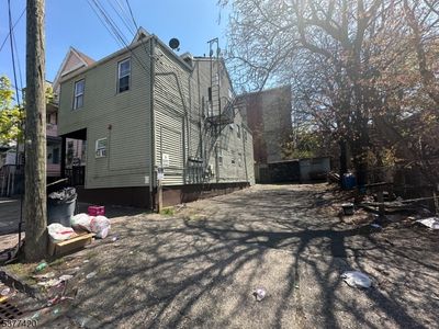 76 Lafayette St