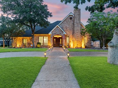 809 Shady Creek Dr