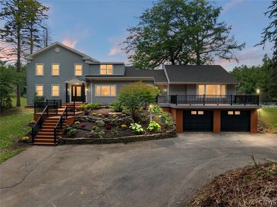 824 Higby Rd