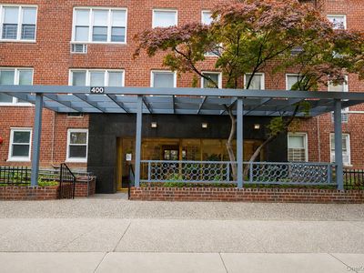 400 E 17th Street #304