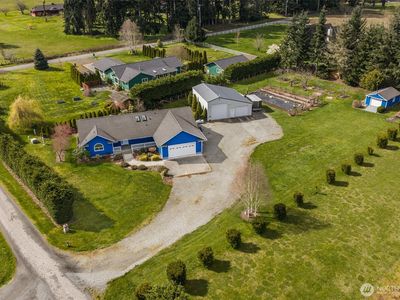 51 W Lancaster Lane