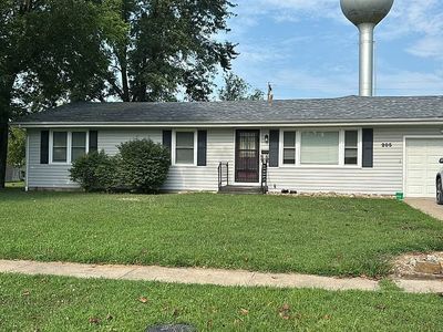 Property at 205 N Lincoln St, Wheeling, MO