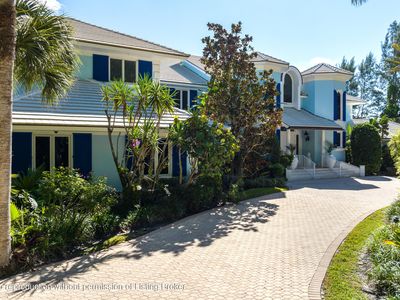 2999 N Ocean Blvd