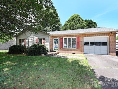 4445 Sulphur Springs Rd NE