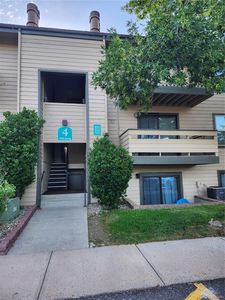 430 Zang Street Bldg 4 #202