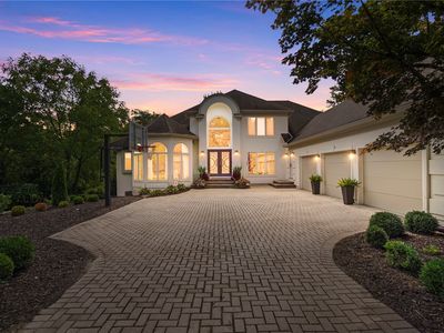 1038 Thicket Walk