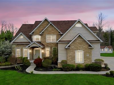 35 Worthington Ln