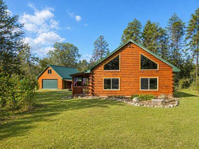 W10626 Canyon Bluff Trl