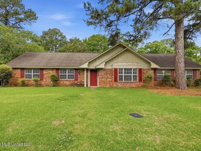 5137 Meadow Oaks Park Dr
