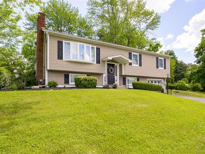 14 Balfour Drive