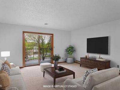 2635 Gateway Ave APT 9