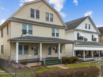 640-642 N Sumner Ave