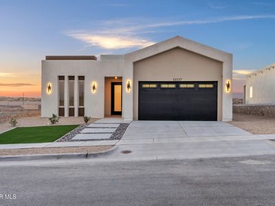 629 Paseo De La Reina St