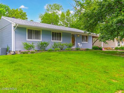 1924 Rolling Hills Dr