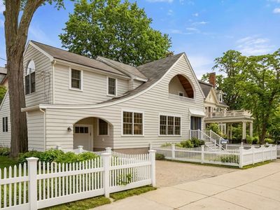 25-25A Eliot St