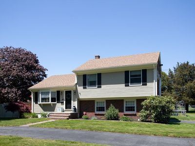 4 Clark Ln