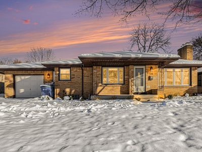 1518 Mayfield Ave NE