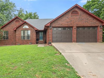 1321 Spring Hills Dr