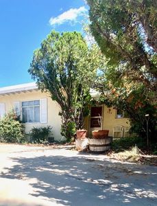 324 Chula Vista Pl NE