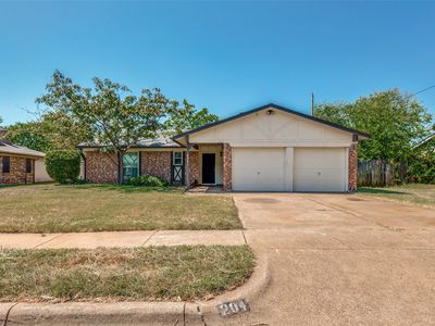 204 Cunningham Ave