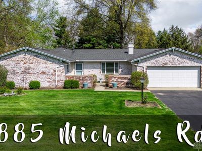 885 Michaels Rd