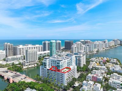 201 Aqua Ave APT 801