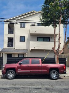 Property at 646 Nebraska Ave APT 6, Long Beach, CA