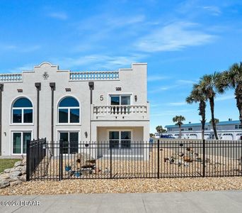 5 Sunny Beach Dr