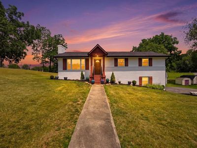 537 Mosswood Ln