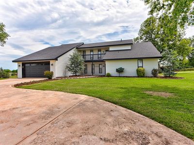 10500 McClain Ave