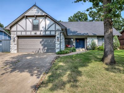 3121 Bahama Dr