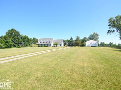 3985 Hibbard Rd