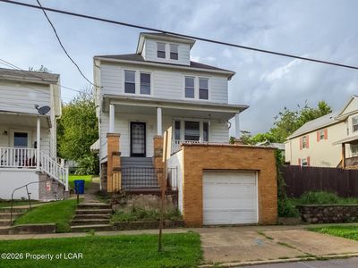298 E Grove St