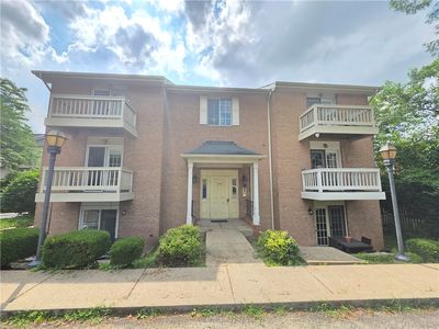 3266 Ward St APT 3