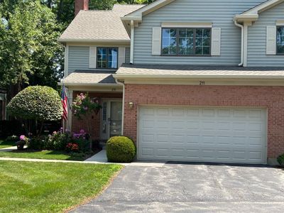211 Village Dr