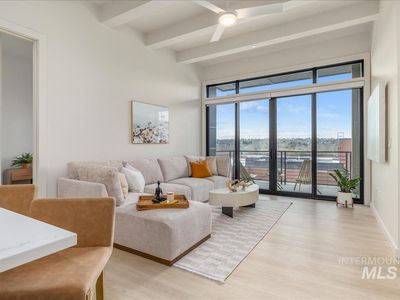 4184 E Haystack St APT 305