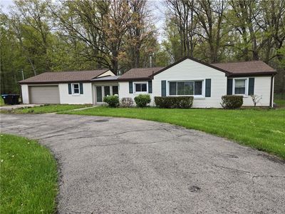 Property at 3631 Sample Rd, Hermitage, PA