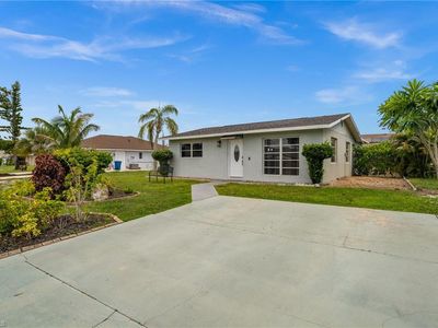 7262 Buchanan RD
