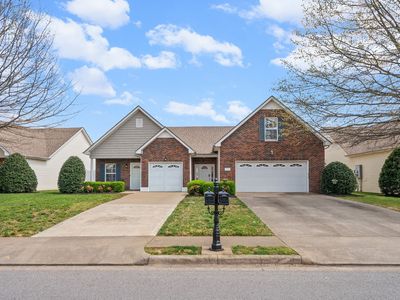 3737 Meadow Ridge Ln