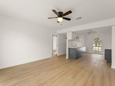 3607 Charriton Dr