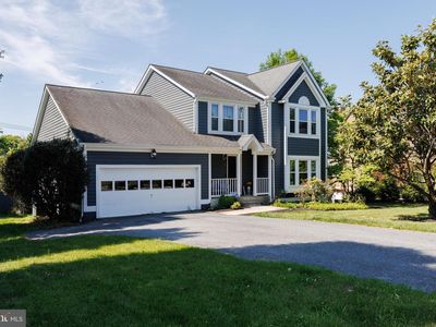3 Stardust Ct