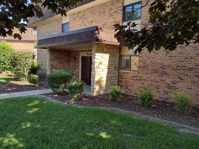 9165 North Rd APT F