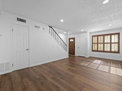 1512 Gustavo St Unit B