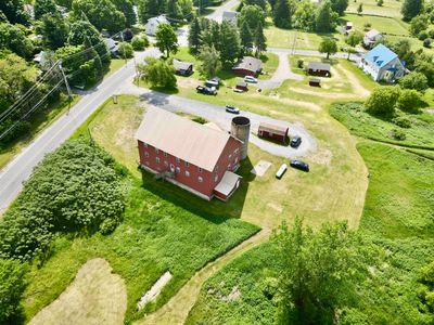109 Main St