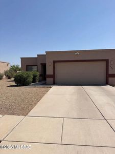 2266 E Sunland Vis